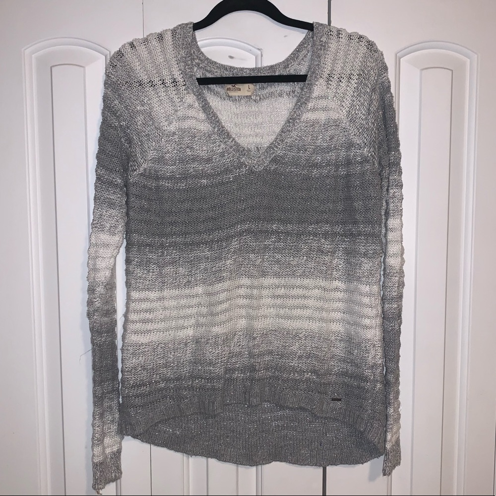 Hollister Gray & White Sweater